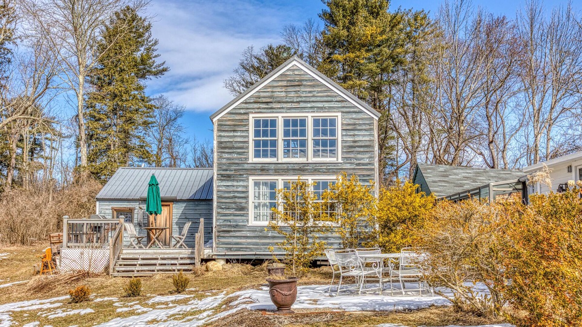Stockbridge Cottage | Light-filled Carpenter's Cottage in Stockbridge