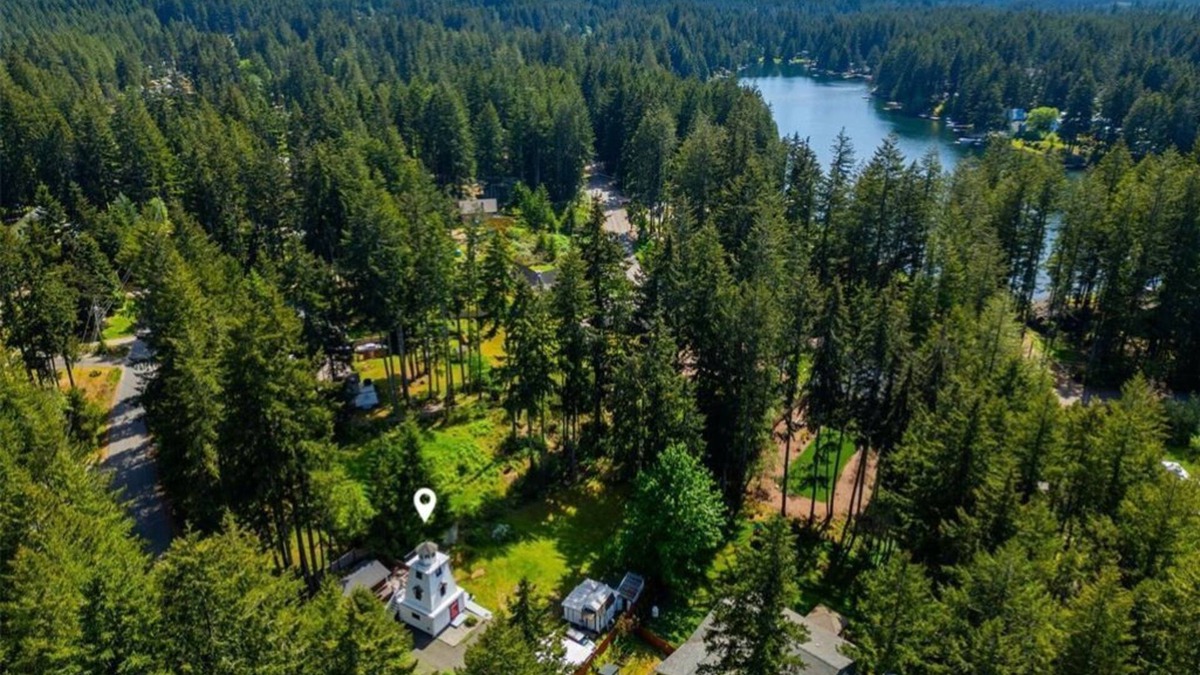 Port Orchard House | Lighthouse at Wye Lake