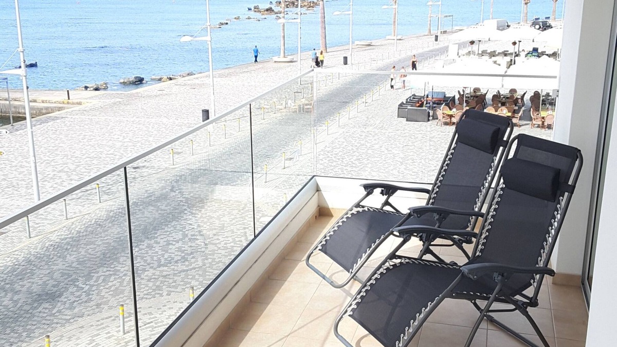 Paphos Apartment | LightHouse by the Sea Lovely 2Bdr Apartment