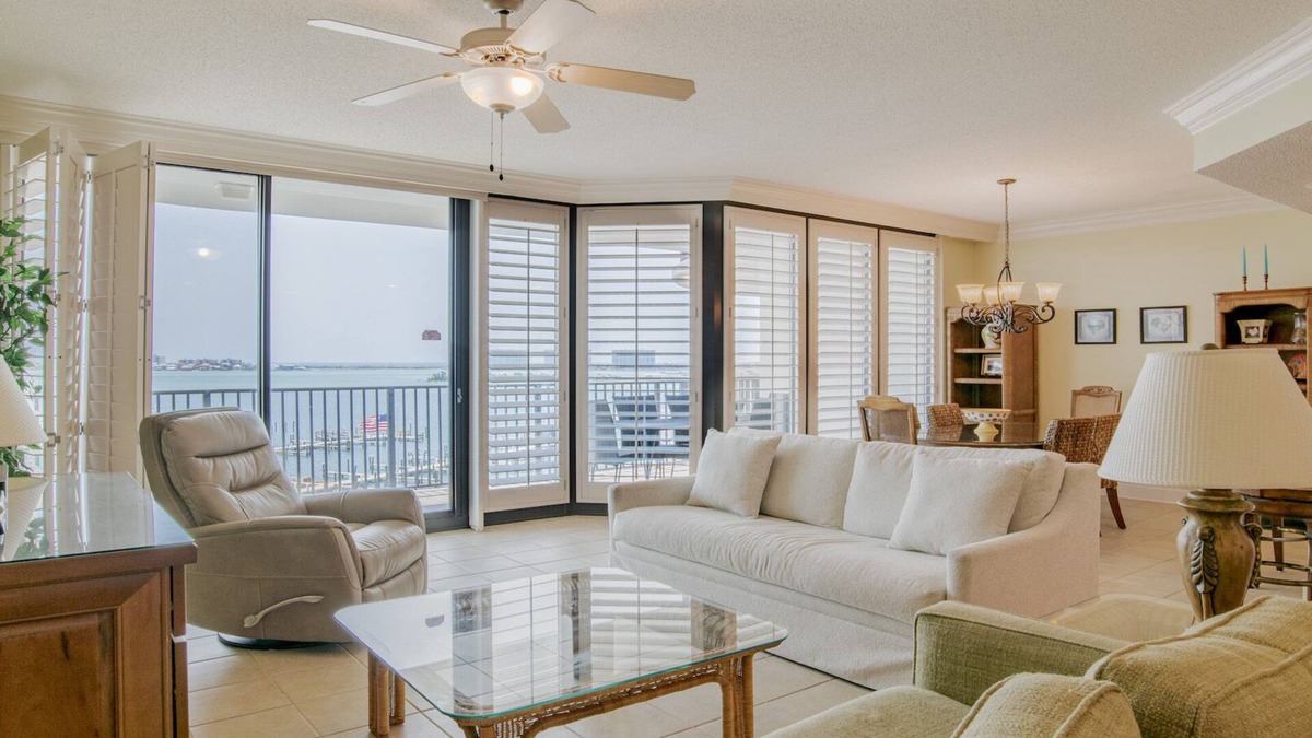 Orange Beach Condo | Lighthouse on the Bay, Beautiful 6th Floor Condo with Perdido Pass View!