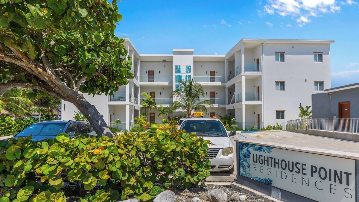 Northwest Point Condo | Lighthouse Point Residences
