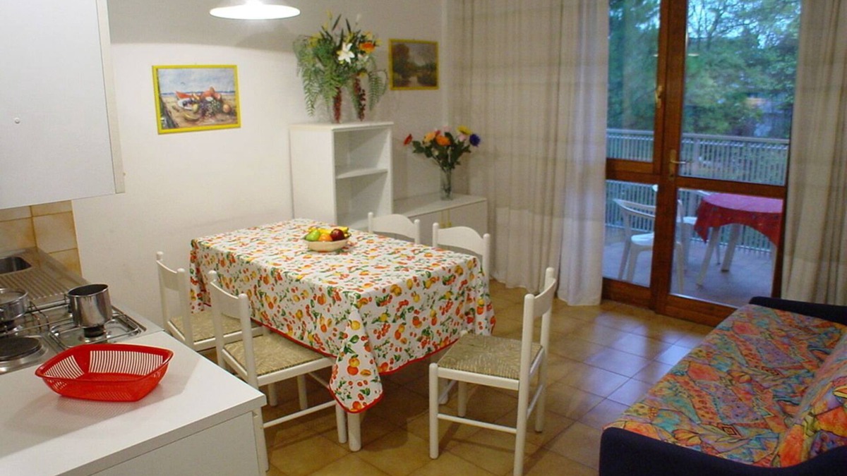 Lignano Riviera Apartment | Lignano C: Living room + 2 bedrooms