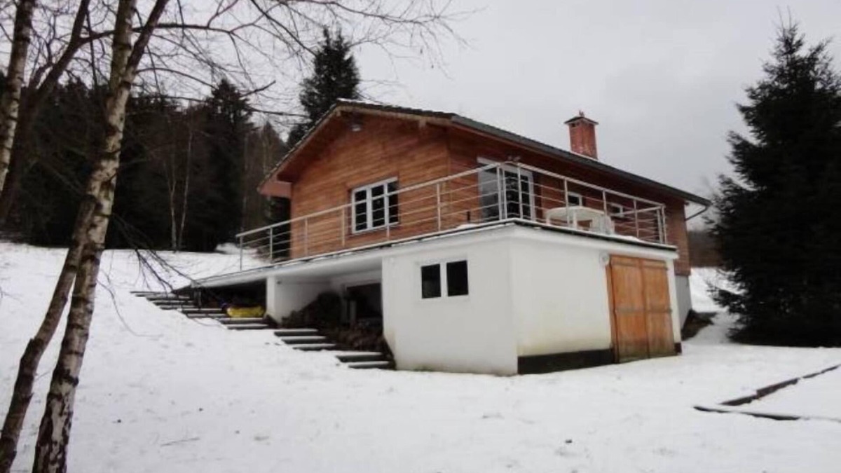 Ondenval Ski Chalet | Ligneuville: Chalet - Ligneuville