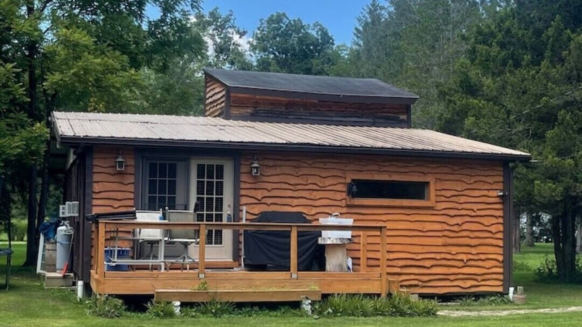 Ligonier Cabin | Ligonier Creekside Cabin in Laurel Highlands
