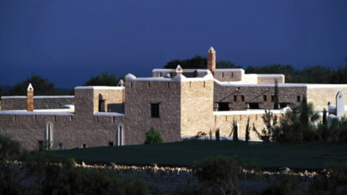 Ghazoua House | Like a hamlet overlooking the ocean - Service staff included