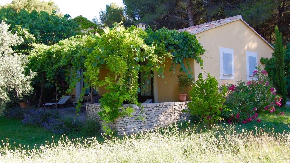 L'Isle-sur-la-Sorgue Cottage | Like Heaven in Provence