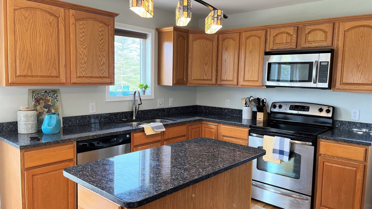 Ithaca House | Like new house - 5 min. to Cornell on tranquil 21 acres - ski trails, wildlife!