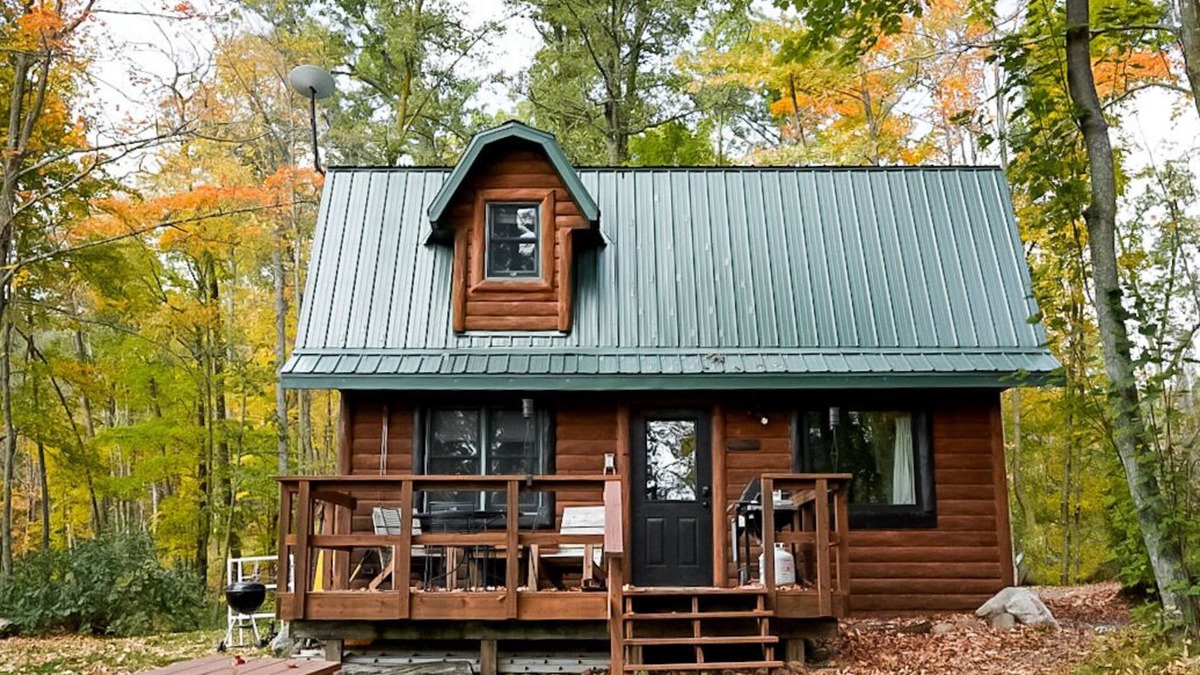 Comstock House | Lil Bear - Secluded/Hot Tub