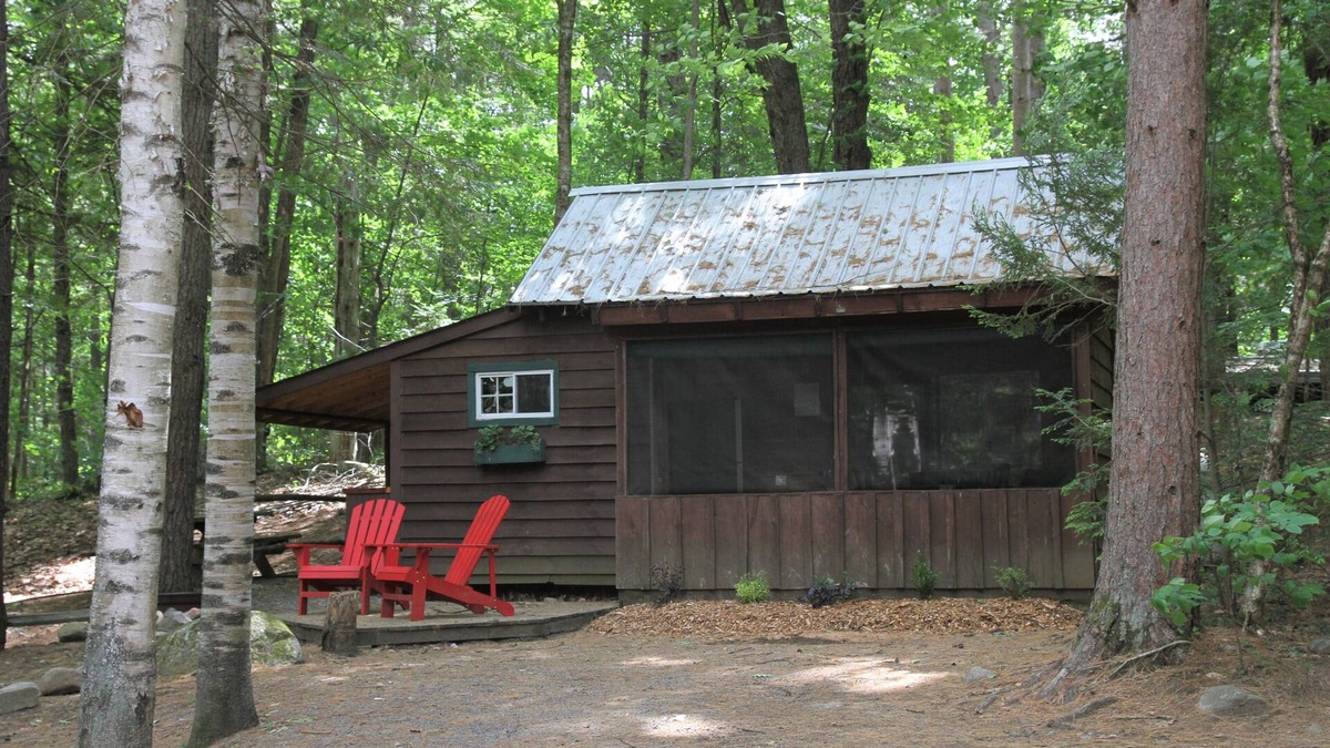 Warrensburg Cabin | Lil' Cabin @ Daggett Lake