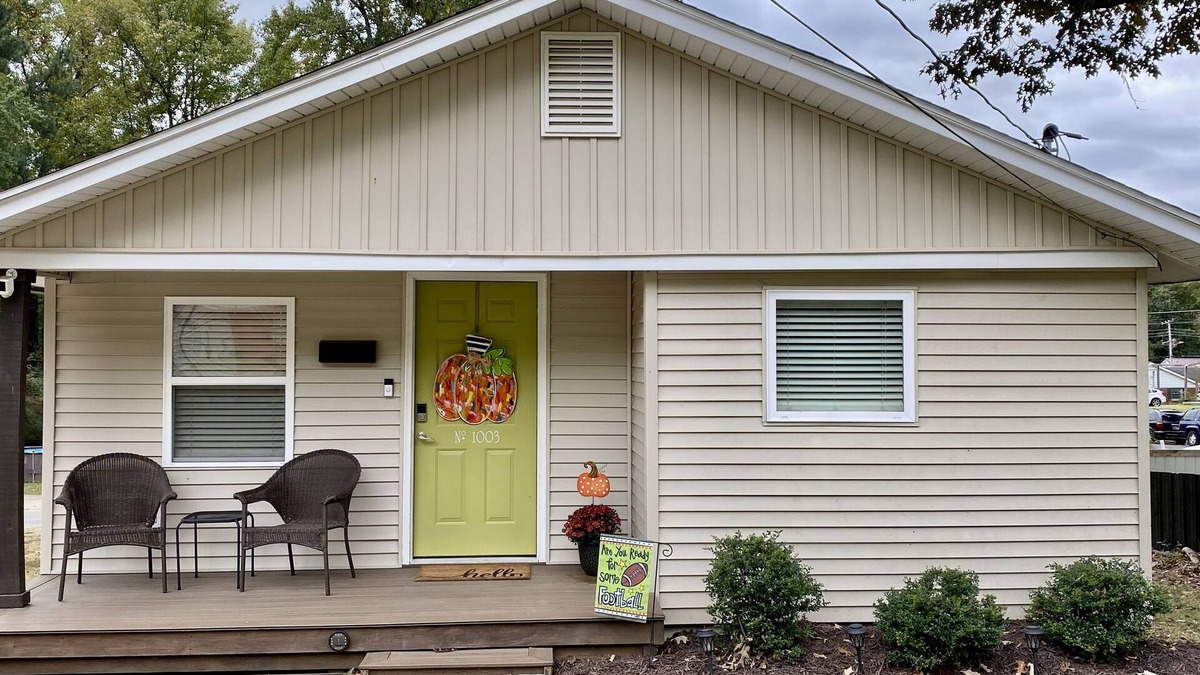 Paris House | Lil Gem - near Bethel and HCMC