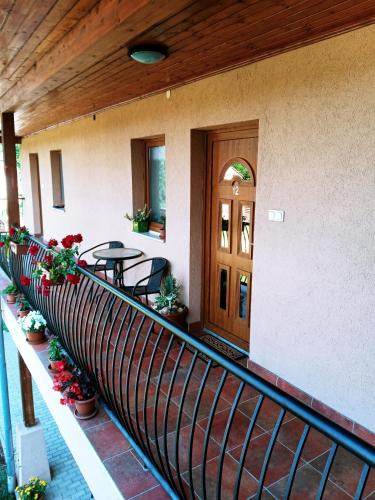 Cserkeszolo Apartment | Liliána Apartman