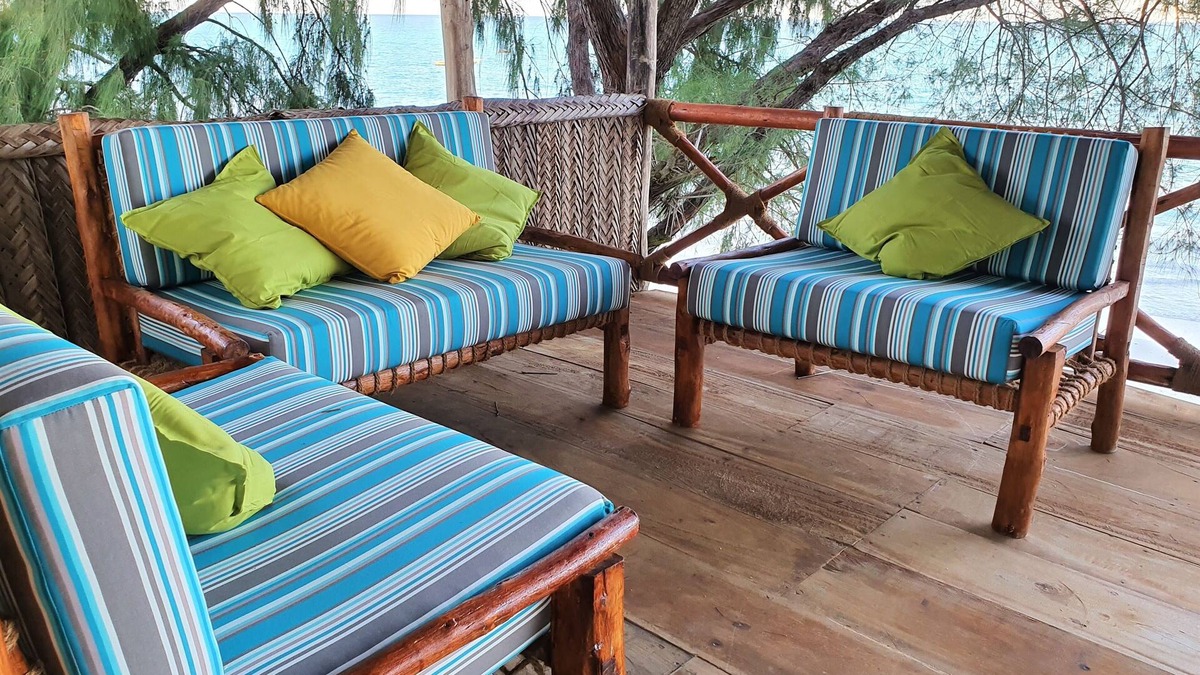 Kiwengwa House | Lilli's House - delightful and comfortable beachfront holiday home- Casa Papaya