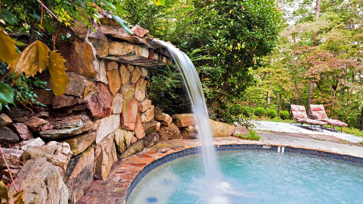 Dahlonega Cabin | Lily Creek Lodge