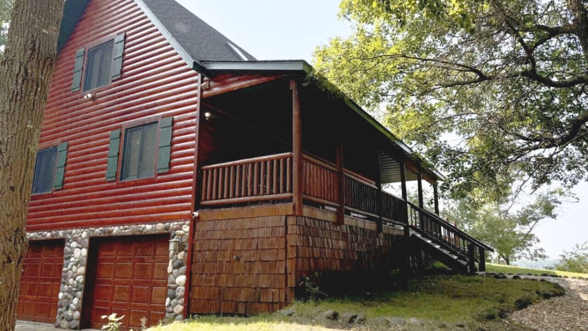 Webb Lake House | Lily Lake - 3br 2 King 1 Queen - UTV Snowmobile