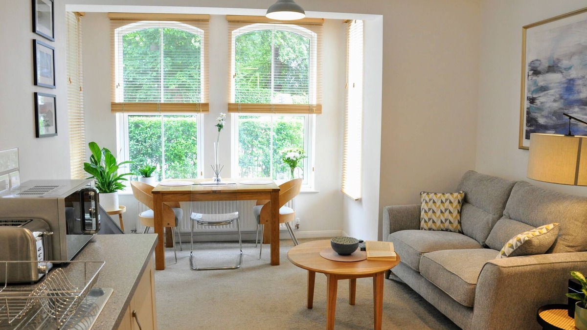 Wellington Apartment | Limekiln - Immaculate Serviced Apartment
