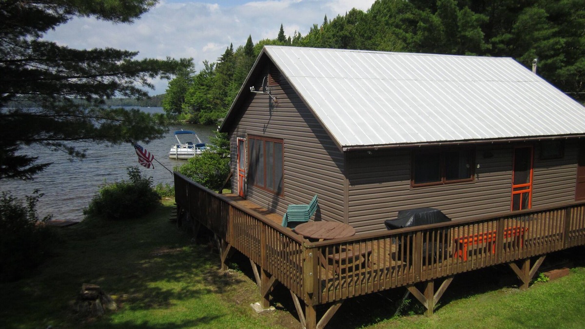 Inlet Cabin | Limekiln Lake: Panorama Lodge Single Family Lakefront Adirondack Camp