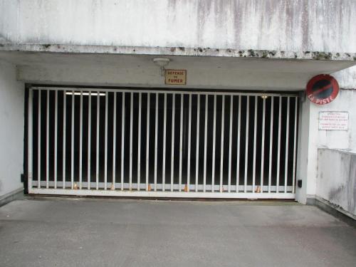 Limoges Apartment | LIMOGES, GARAGE rue WAGNER !