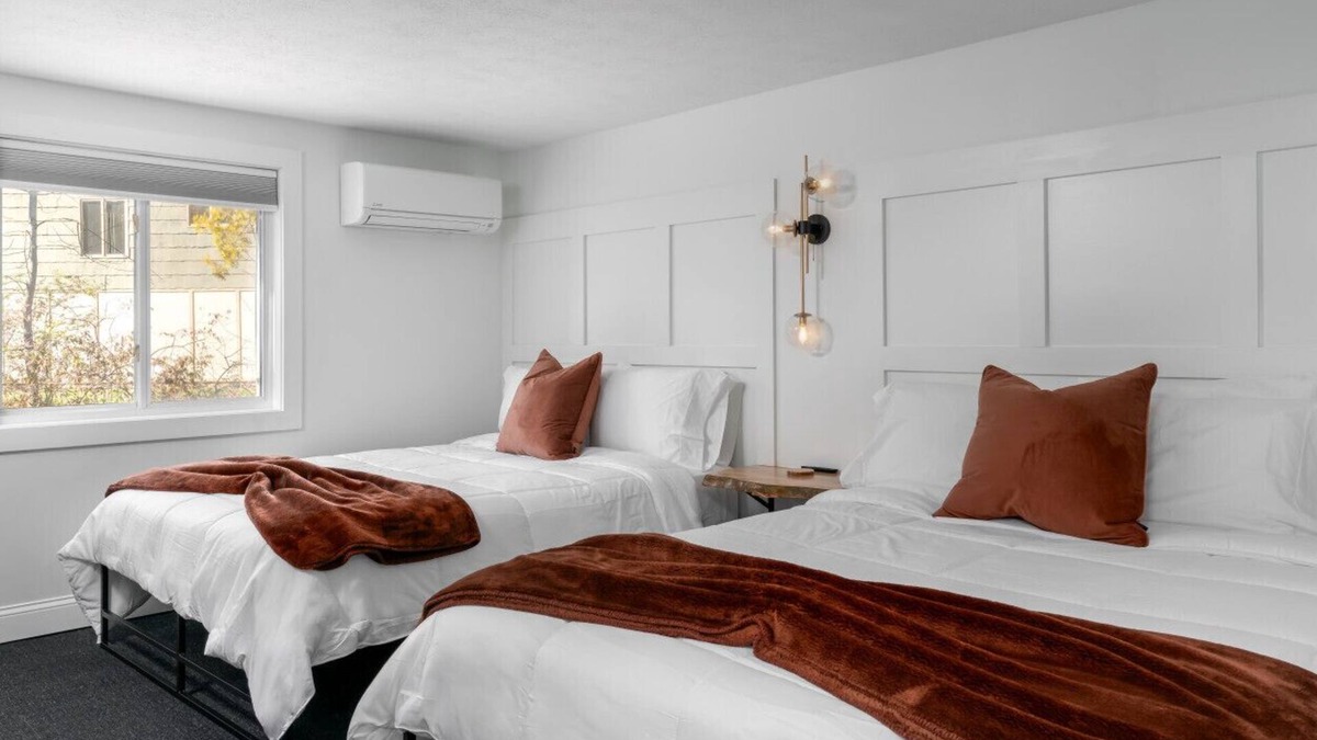 Ellicottville Cabin | Lincoln Boutique Motel- Lower Room #5