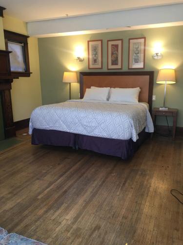 Mount Pleasant House | Linda guesthouse