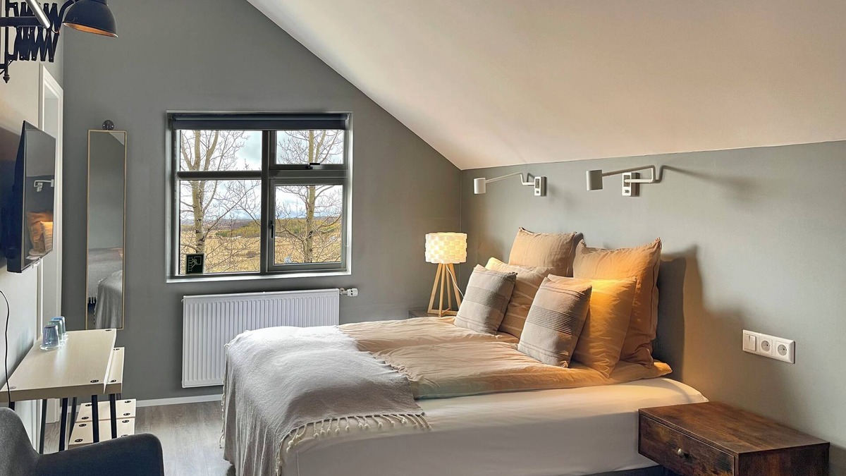 Egilsstadir House | Lindarholl Guesthouse