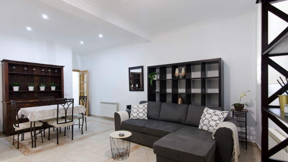 Ciudad Universitaria Apartment | Lindo Apartamento 2 Habs en Guzmán el Bueno
