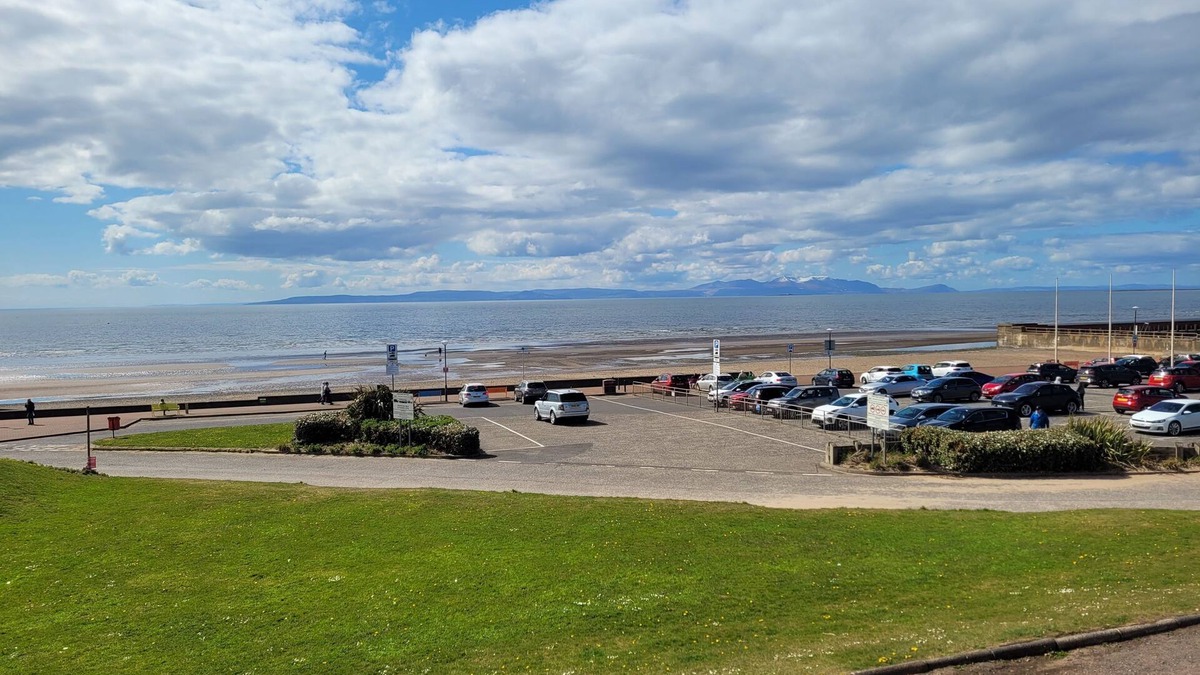 Prestwick Cottage | Links Quay 42 - a house that sleeps 4 guests in 2 bedrooms