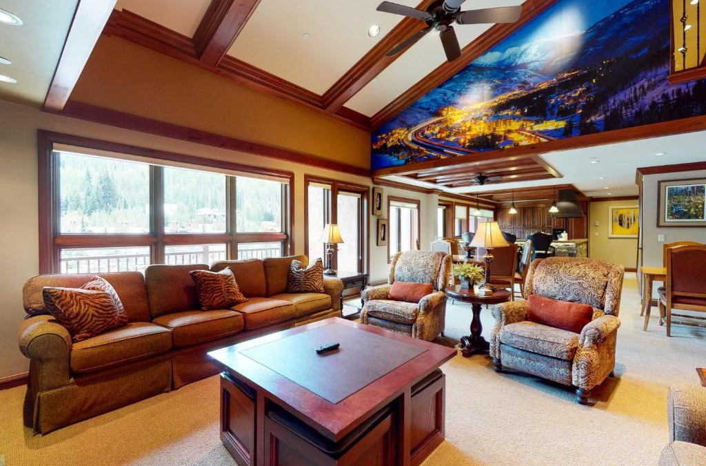 Vail Ski Chalet | Lion Square Lodge South 750
