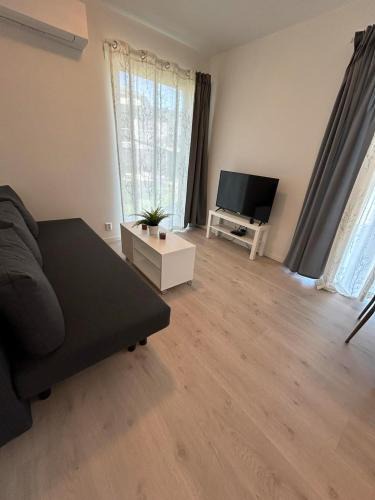 Bryn Apartment | Lisas apartment, private new 1 bedroom and 1 living room with sofa bed and big windows, share with nobody