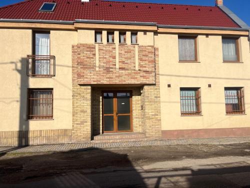 Kecskemet Apartment | Lisbet Cottage2 Kecskemét
