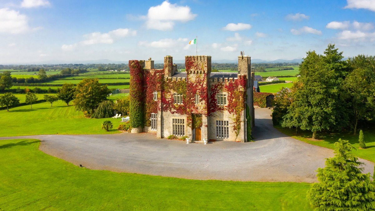 Thurles Other | Lisheen Castle, Beautifully Restored, Perfect Central Location for Day Tripping