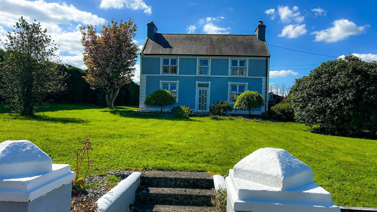 Castleisland House | Lisheenbawn Farmhouse Farranfore