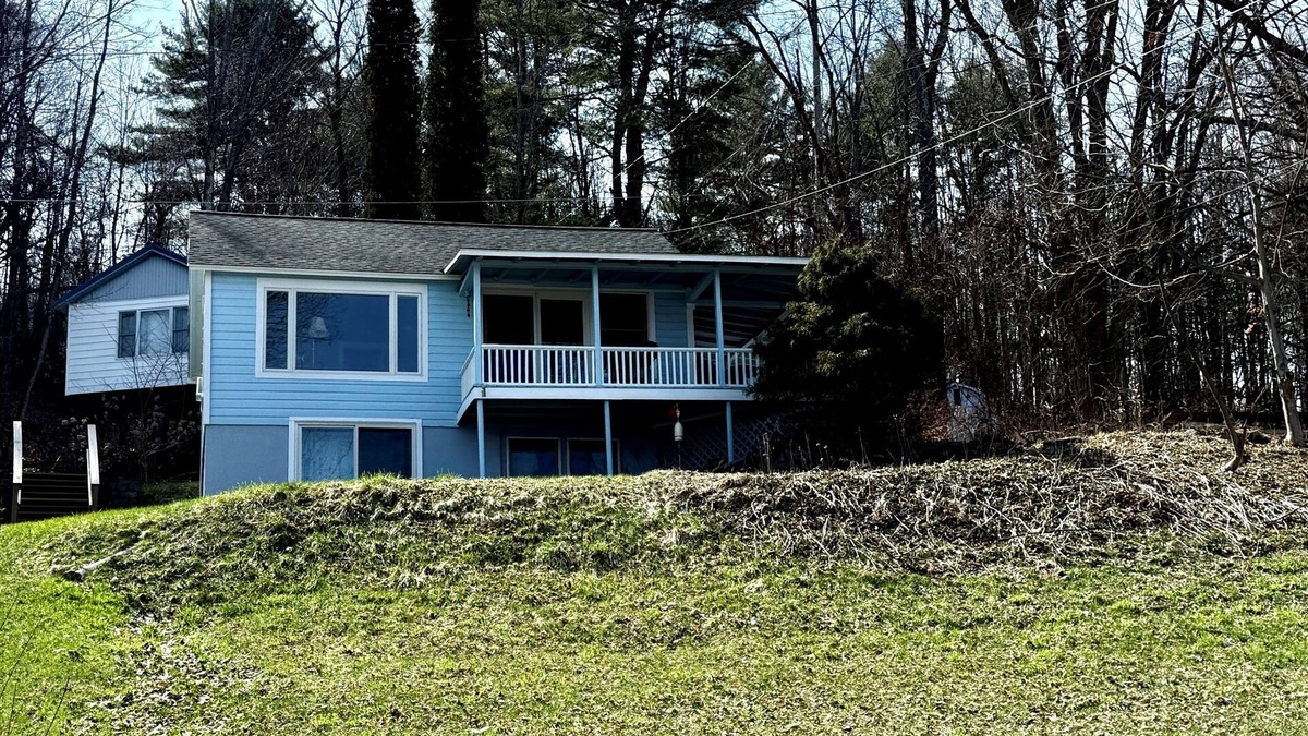 Cooperstown - Otsego Lake Cottage | Liten Stuga Guest Cottage