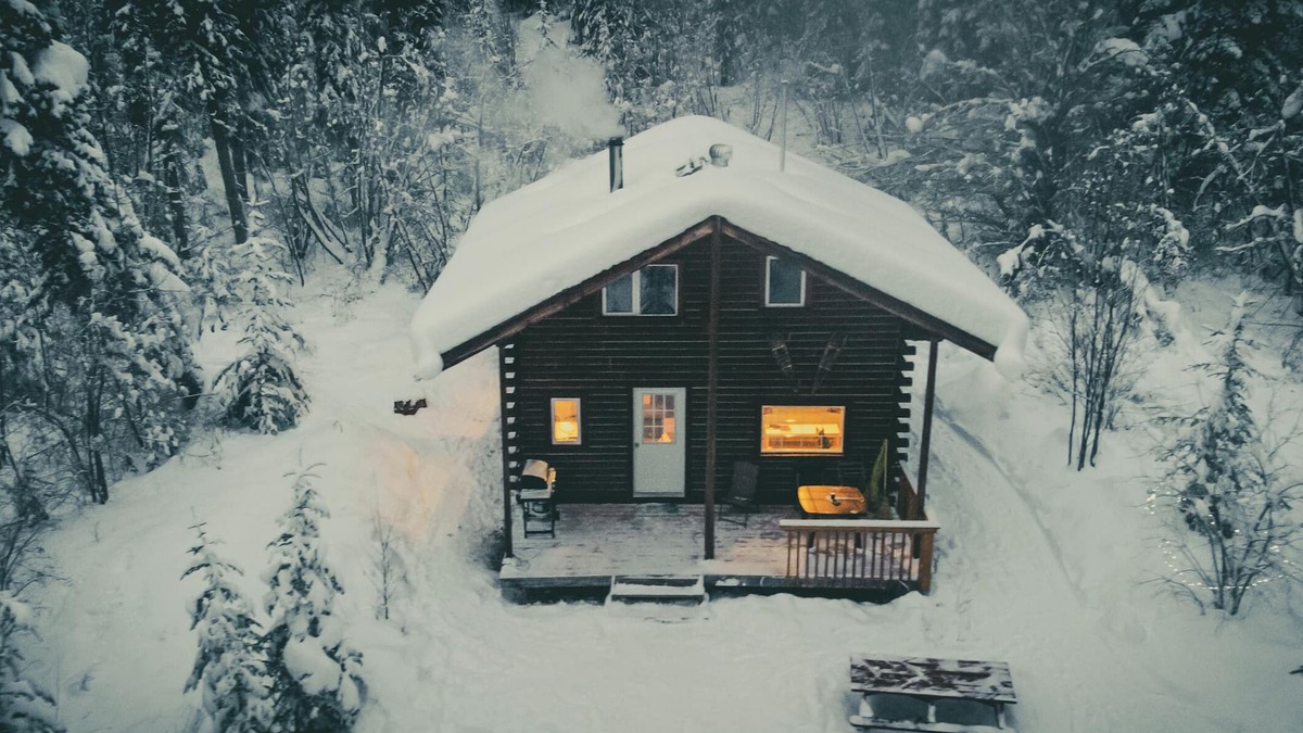 Tagish Cabin | Little Atlin Lodge