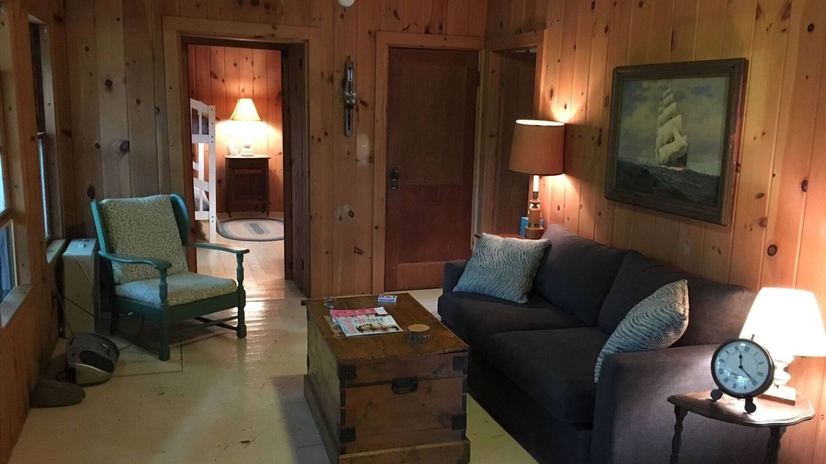 Belgrade Cottage | Little Beans Cottage on Great Pond, Belgrade ME