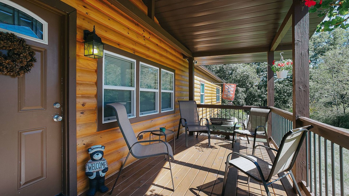 New Tripoli Cabin | Little Bear Lodge with Babbling Brook on 3+ Acres Lehigh Valley/Allentown, PA