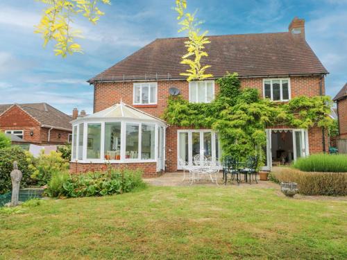 Tenterden House | Little Birches