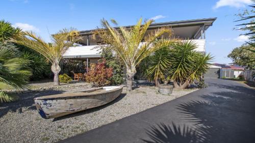 Aldinga Beach House | Little Boat Beach House at Aldinga Beach by Wine Coast Holiday Rentals