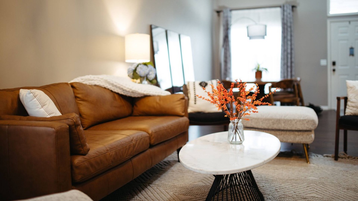Dahlman House | Little Bohemia Gem Right by Zoo, DT, & CWS