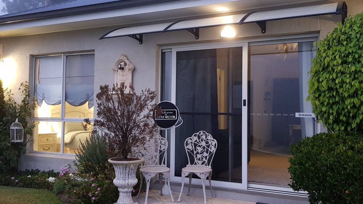 The Bight Cottage | 'Little Britton' self contained accommodation