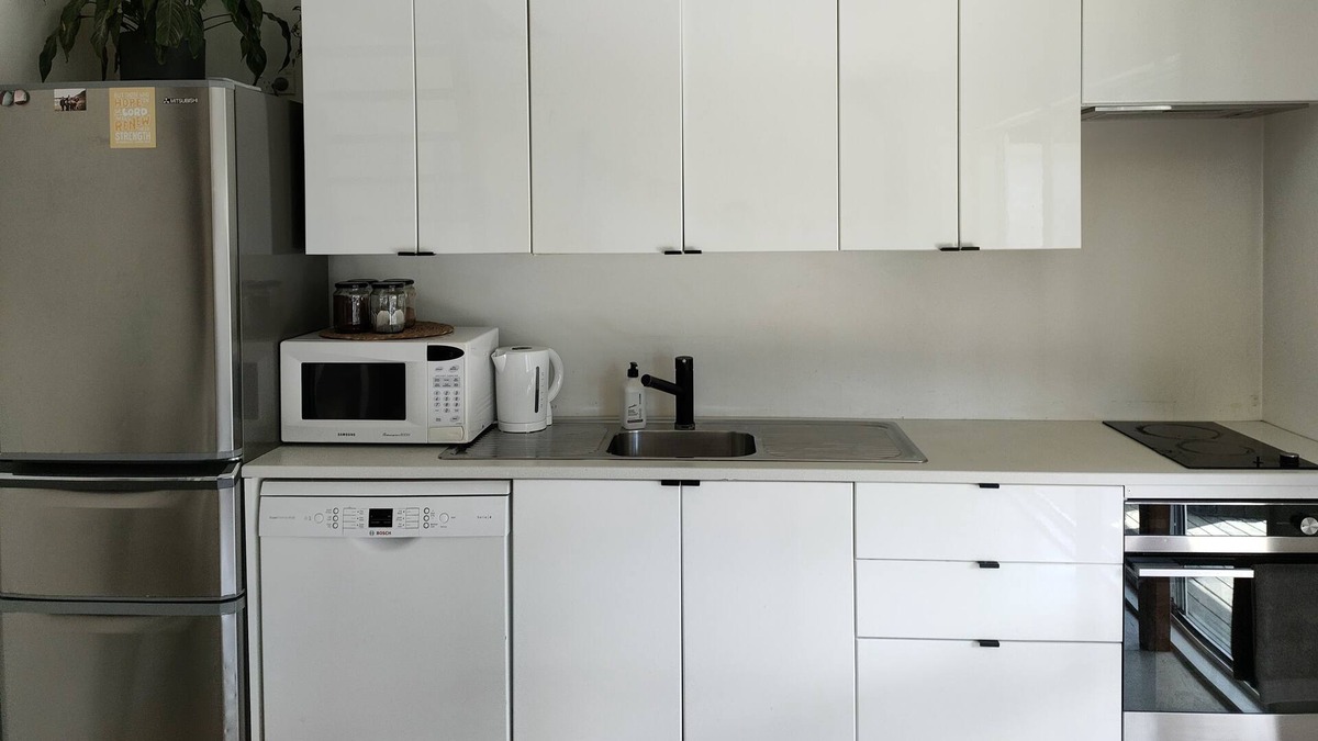 Wellington Cabin | Little Cabin on the South Coast of Wellington