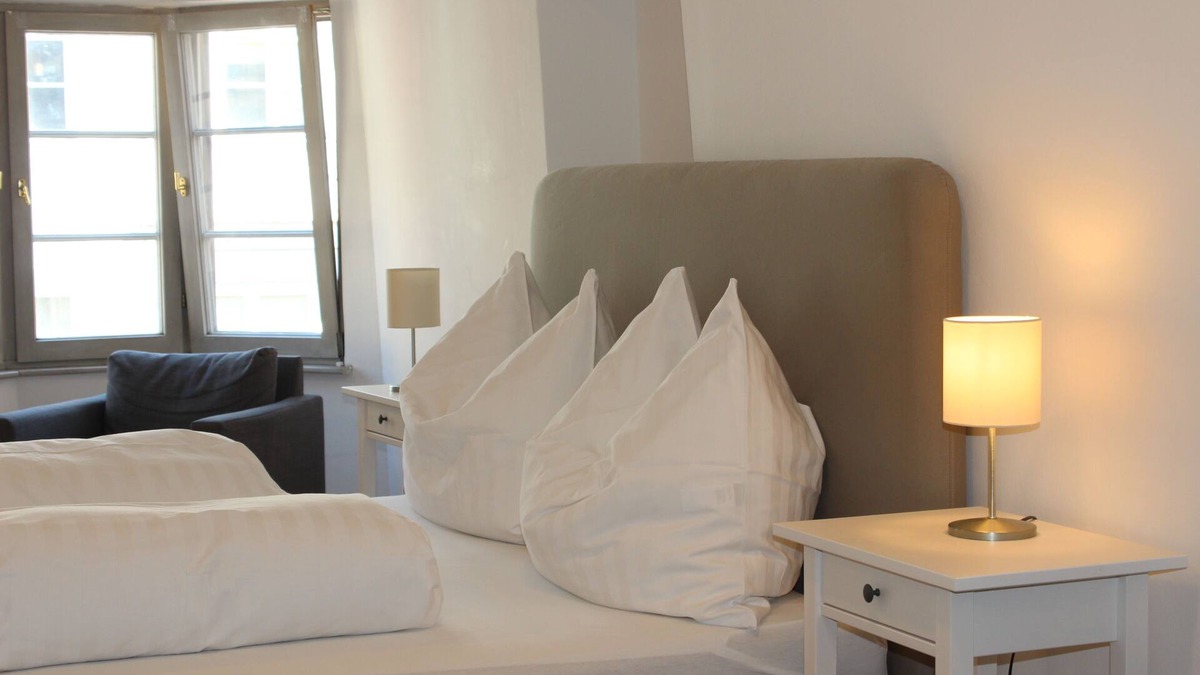 Innsbruck City Centre Apartment | Little City Center Golden Roof