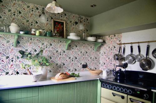 Shipton under Wychwood House | Little Cottage Shipton
