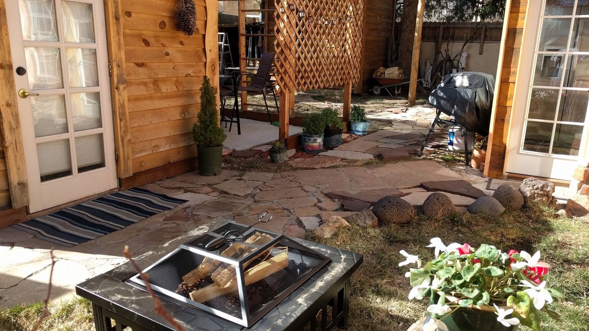 Flagstaff Cottage | Little Cottage in Flagstaff