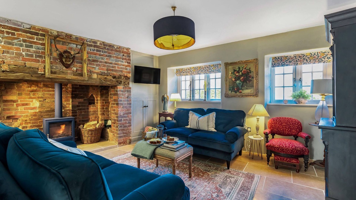 Winterborne Whitechurch Cottage | Little Dorset Cottage - situated in a beautiful rural area of Dorset