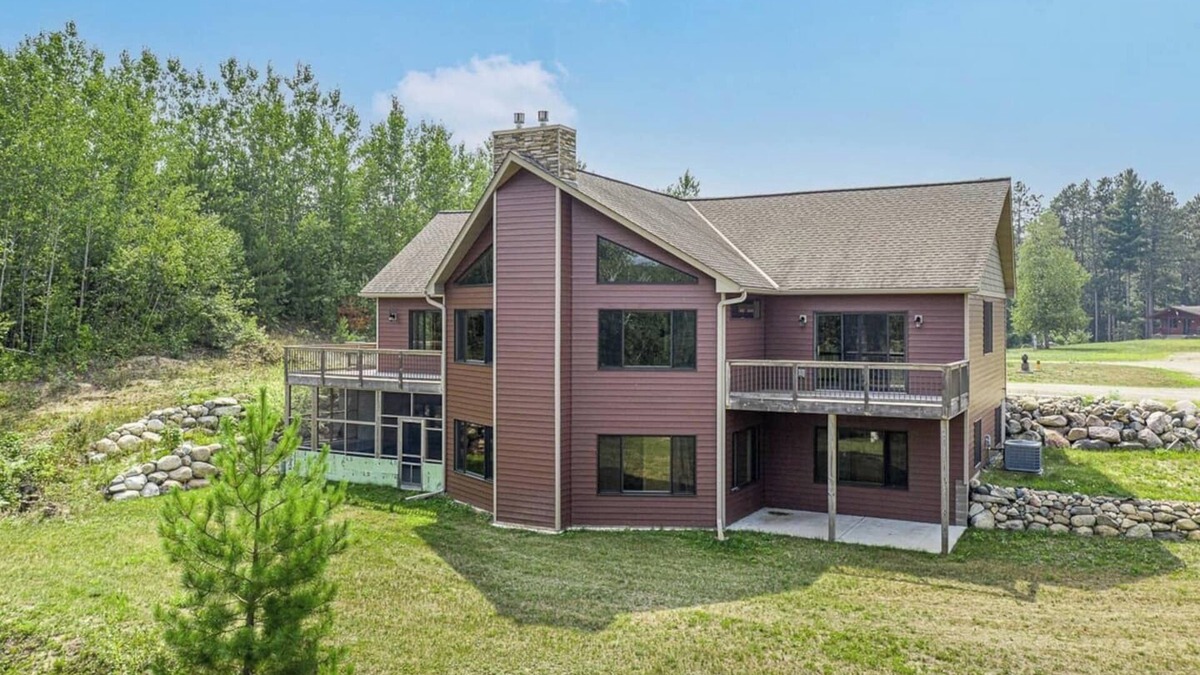 Bigfork Cabin | Little East Lake Escape, LODGE, SNOWMOBILE Paradise + FISHING, SNOWMOBILING, SKIING