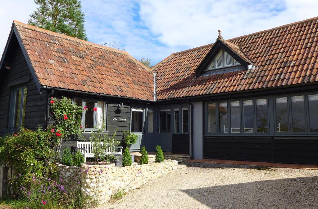 Axminster House | Little Evanses
