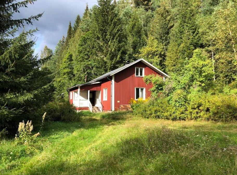 Eksharad House | Little Forest House "Our Little Farm"