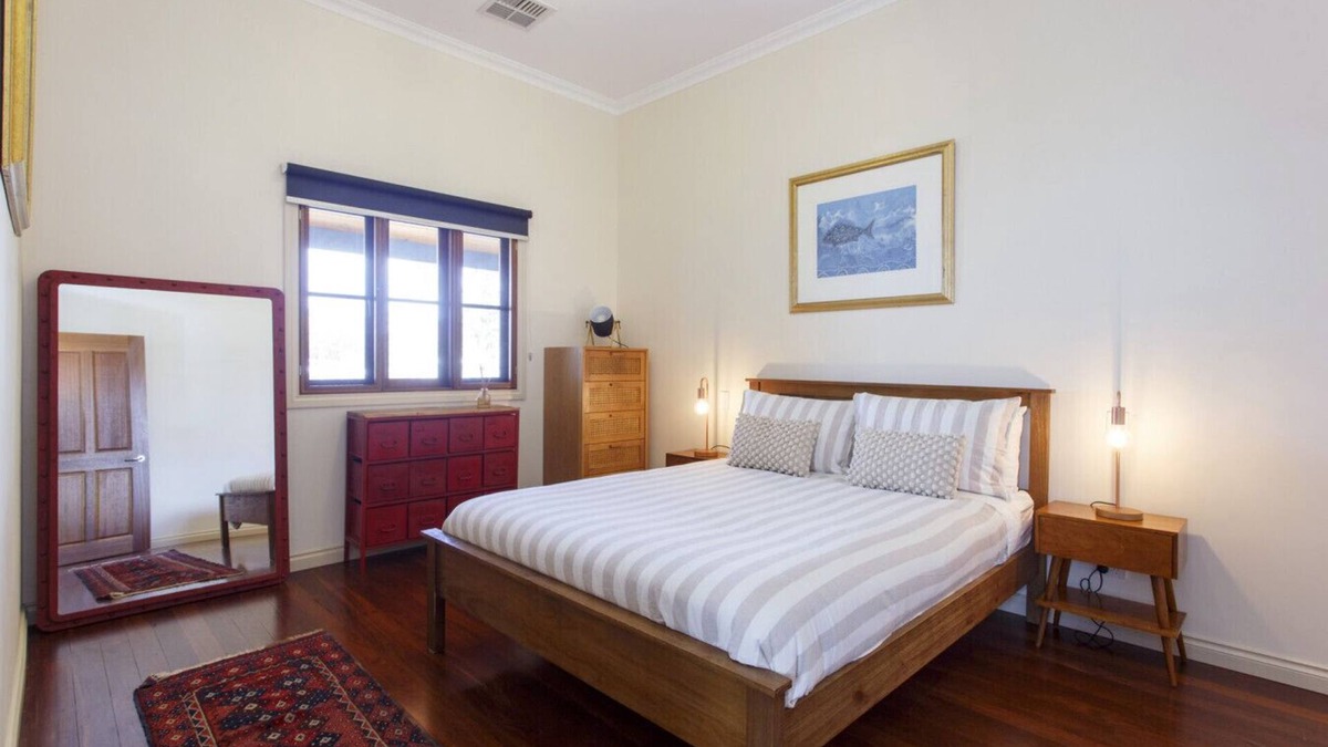 South Fremantle House | Little Haven - South Fremantle Guesthouse