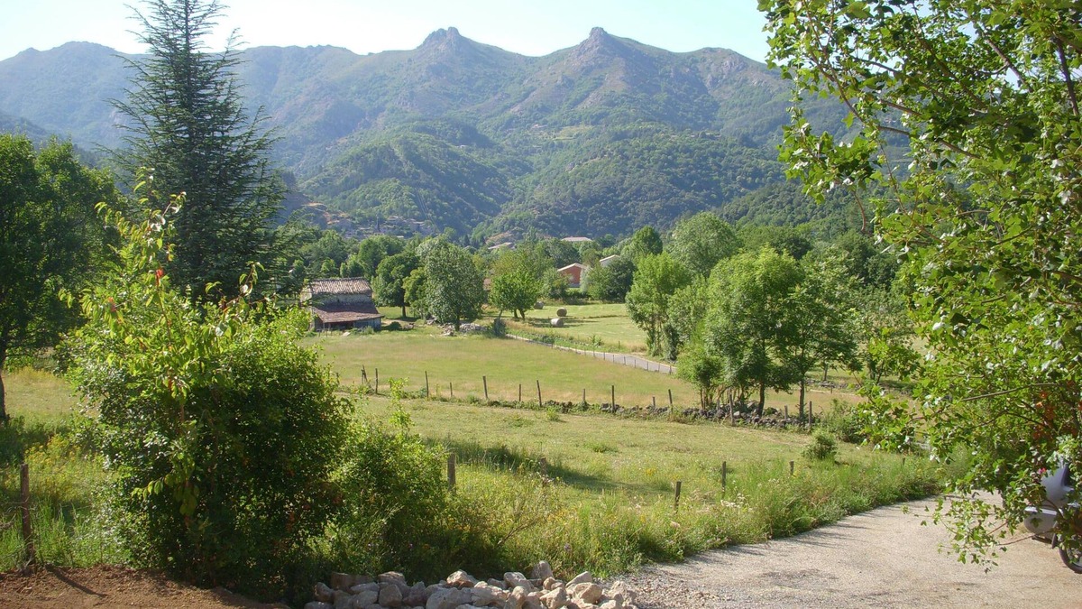 Jaujac House | Little House in Ardèche Beautiful view