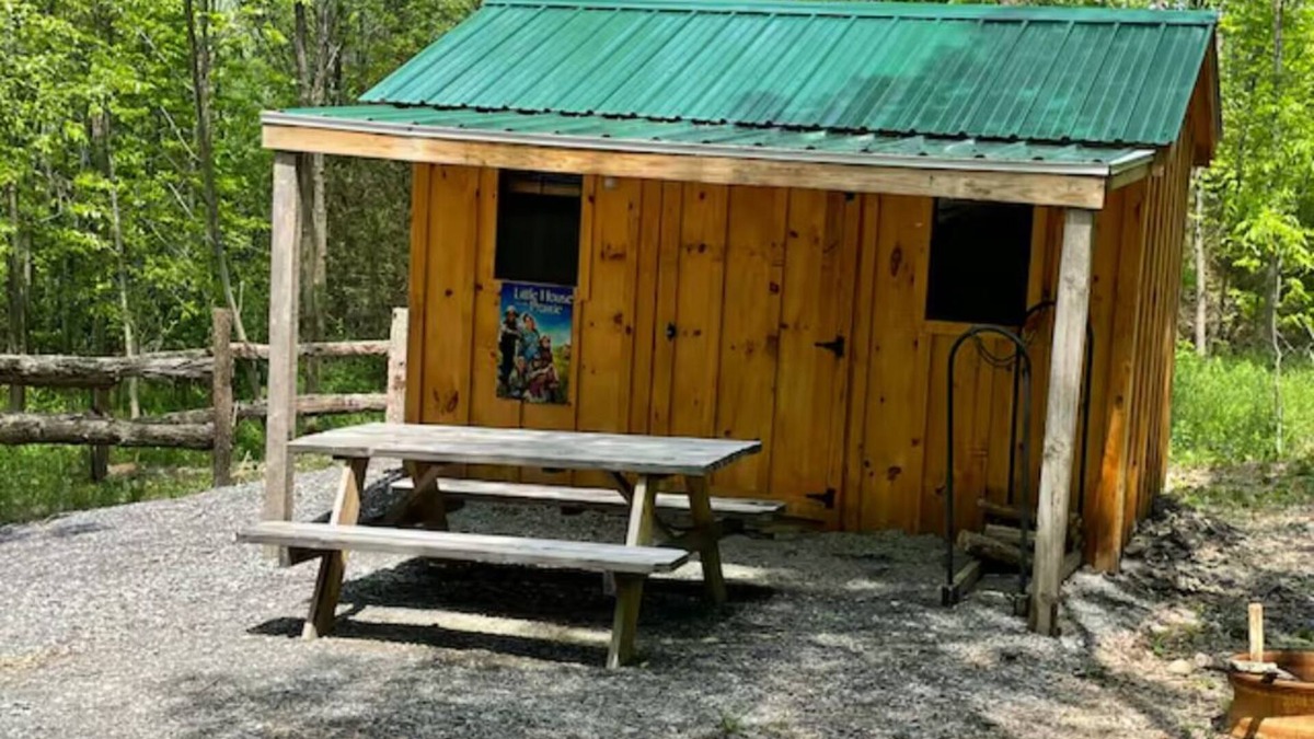 Town of Sempronius Cabin | Little House @ Turn Back Time